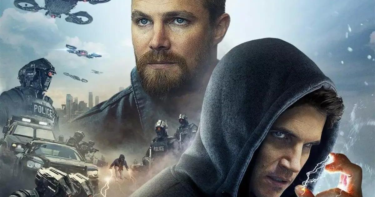 Robbie y Stephen Amell luchan en el trailer de Code 8 Part II